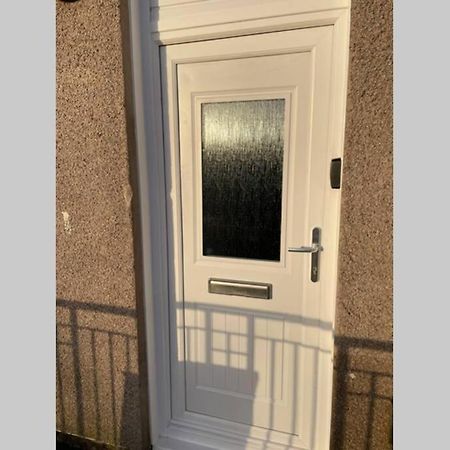 Bellshill Central Apartments Esterno foto